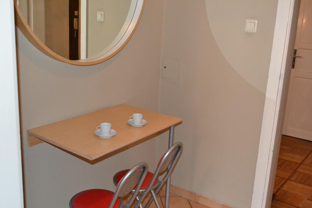 Goldfisch Apartment Hoher Markt Wien Zimmer foto